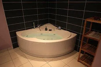Domaine De Merete Gæstehus *